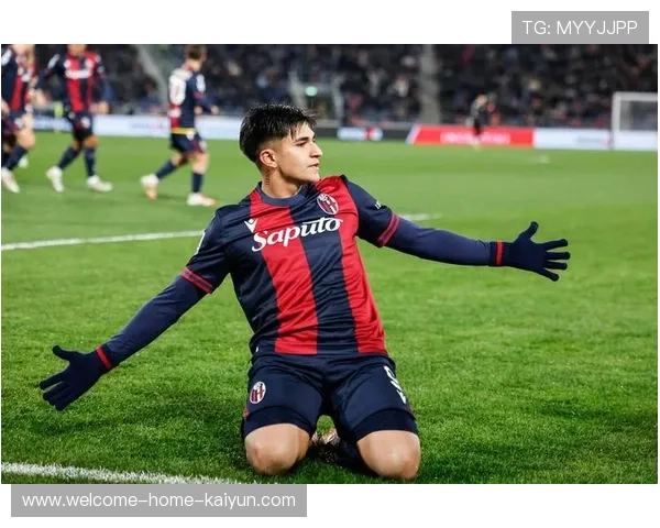 AC米兰通过团队配合完成多次推进,前场选择增加